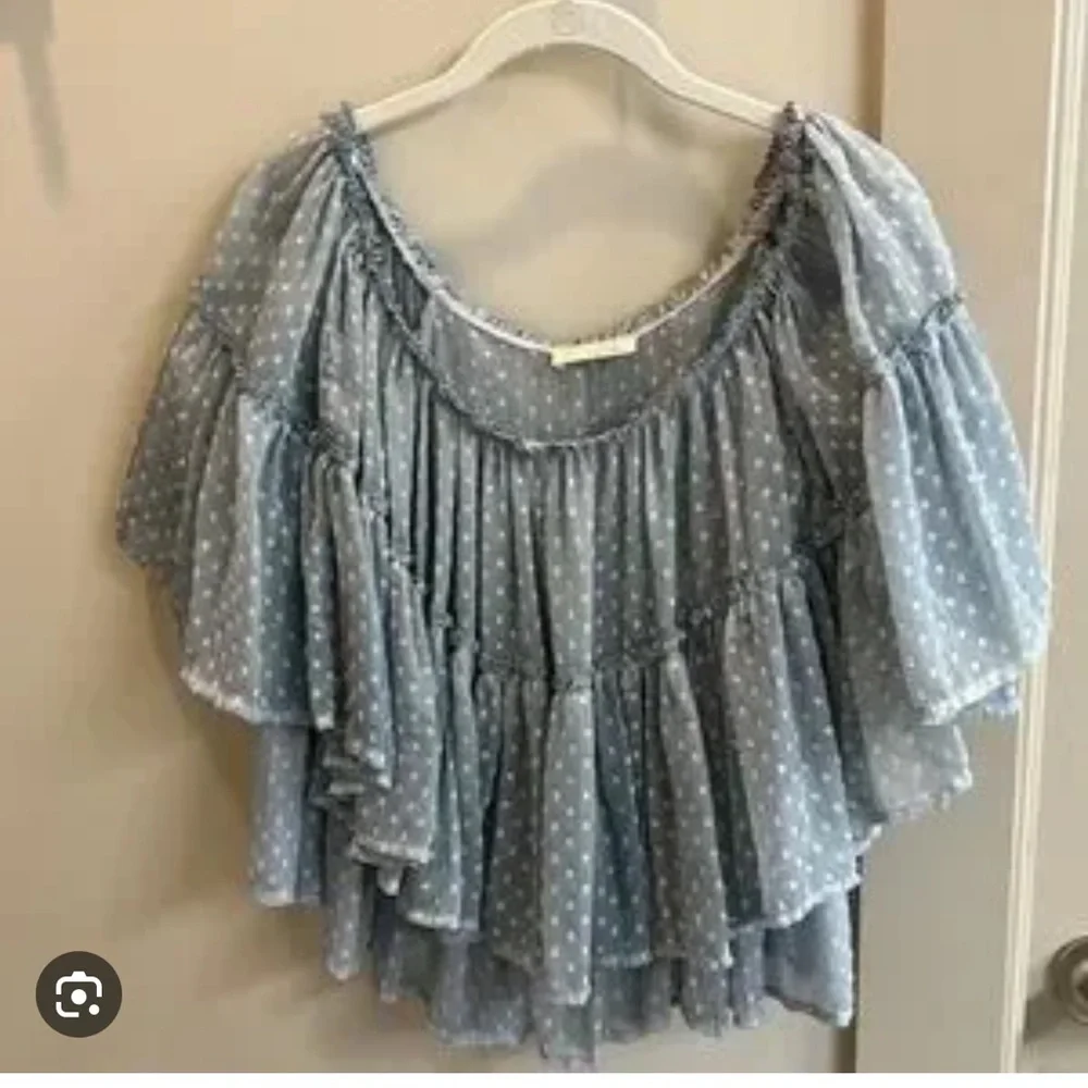 Lovestitch Off-The-Shoulder Top - Picture 2 of 3